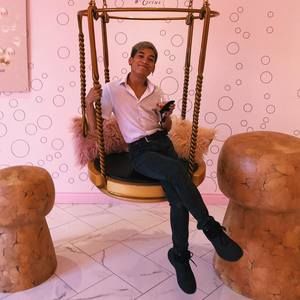 Meet your Posher, Michael